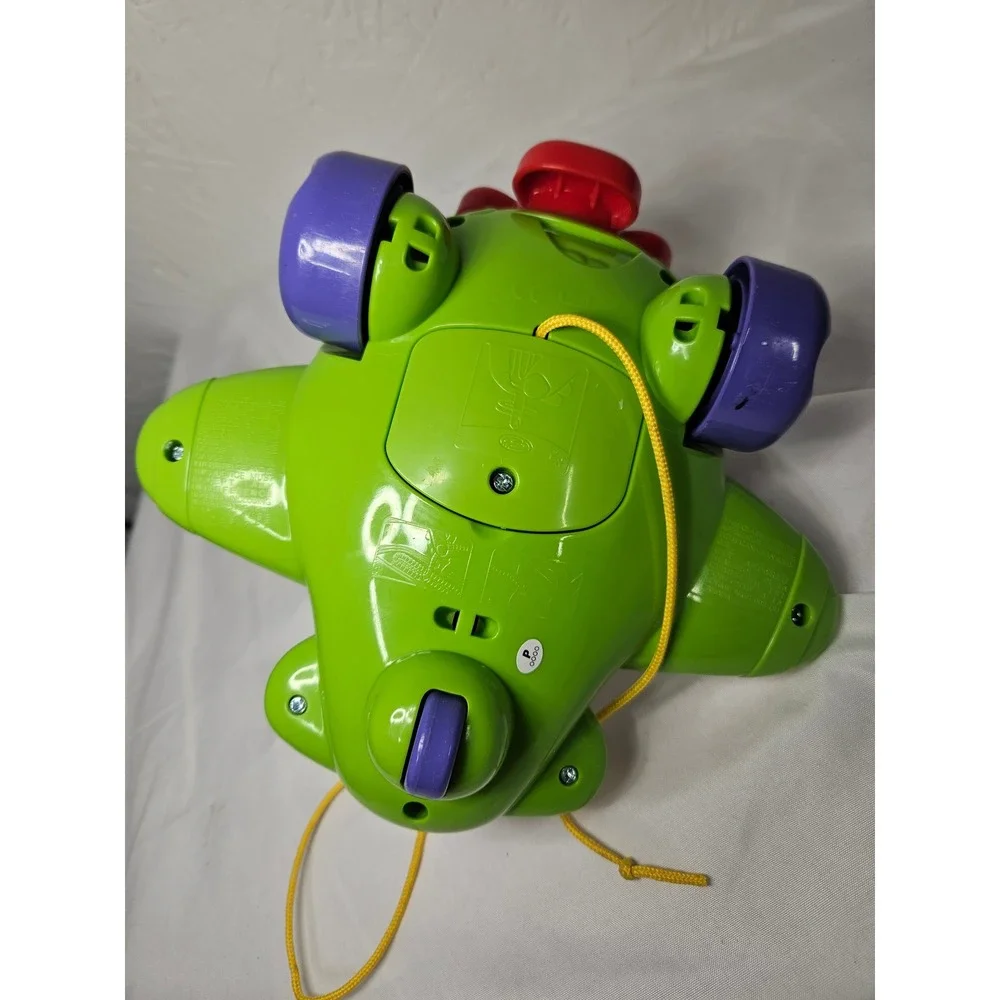 VTech Fly and Learn Airplane Toddler Pull Toy Lights Sounds Music White Green